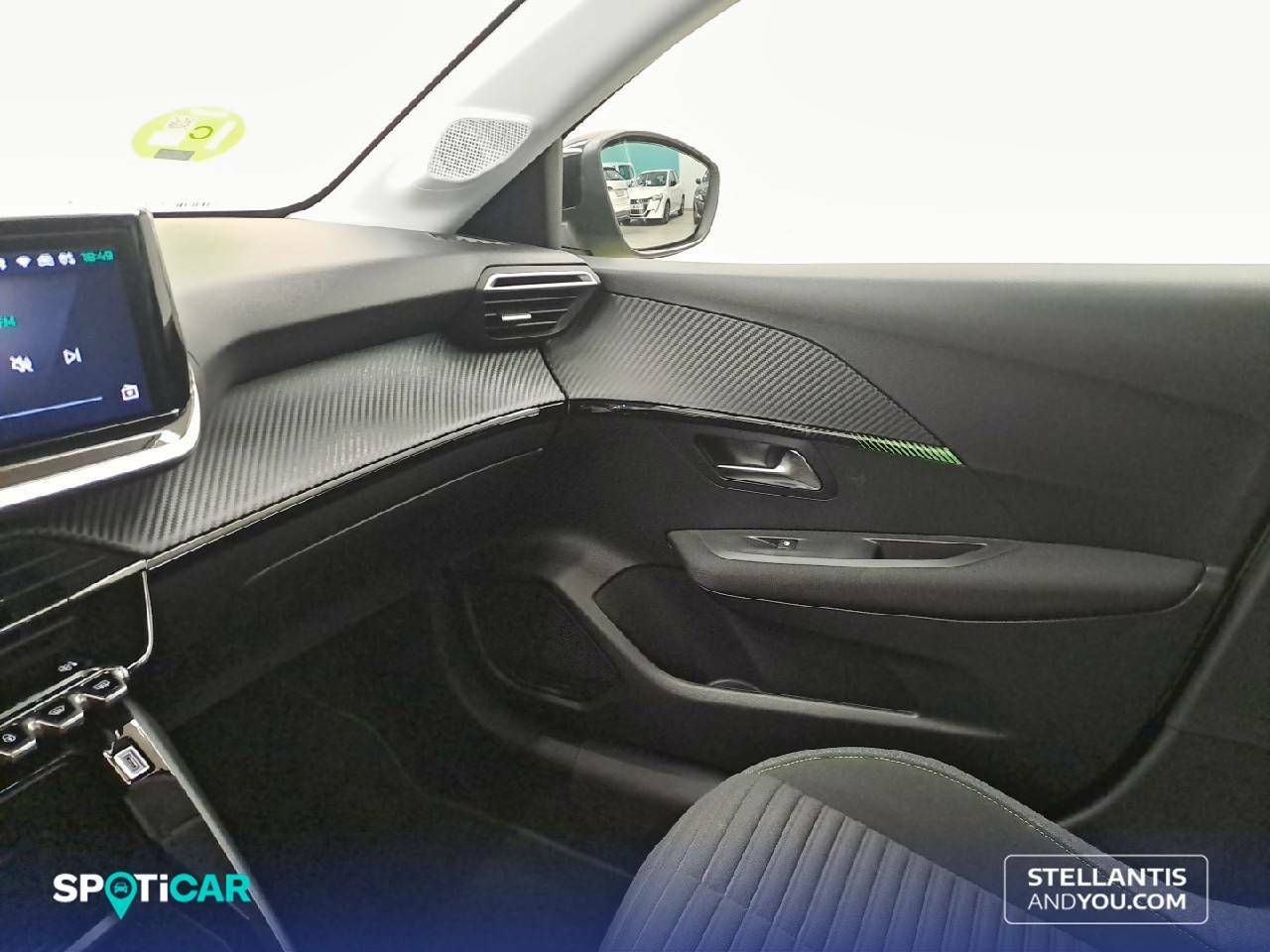 Foto Peugeot 208 24