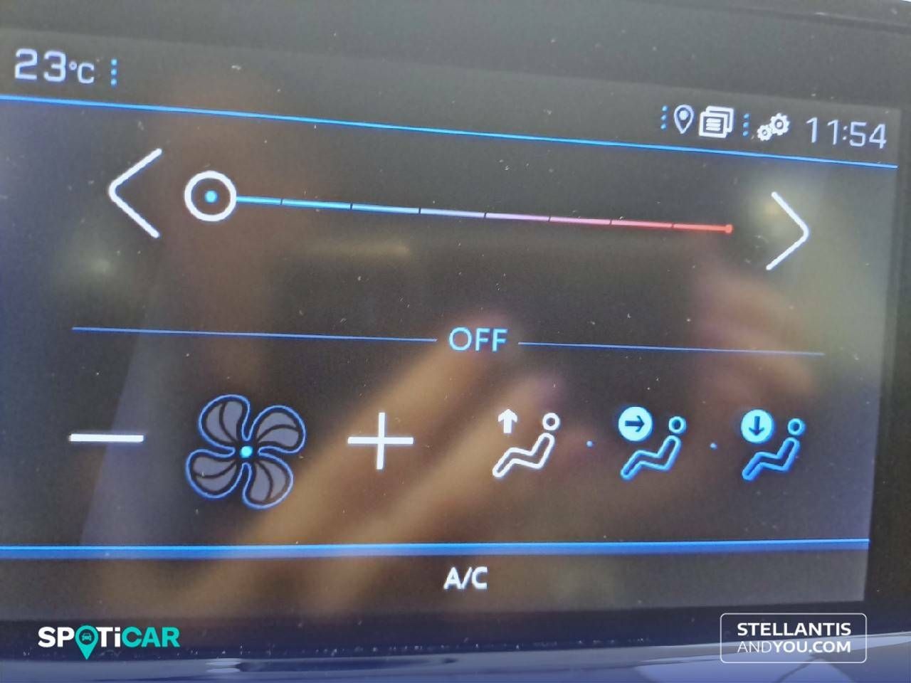 Foto Peugeot 208 19