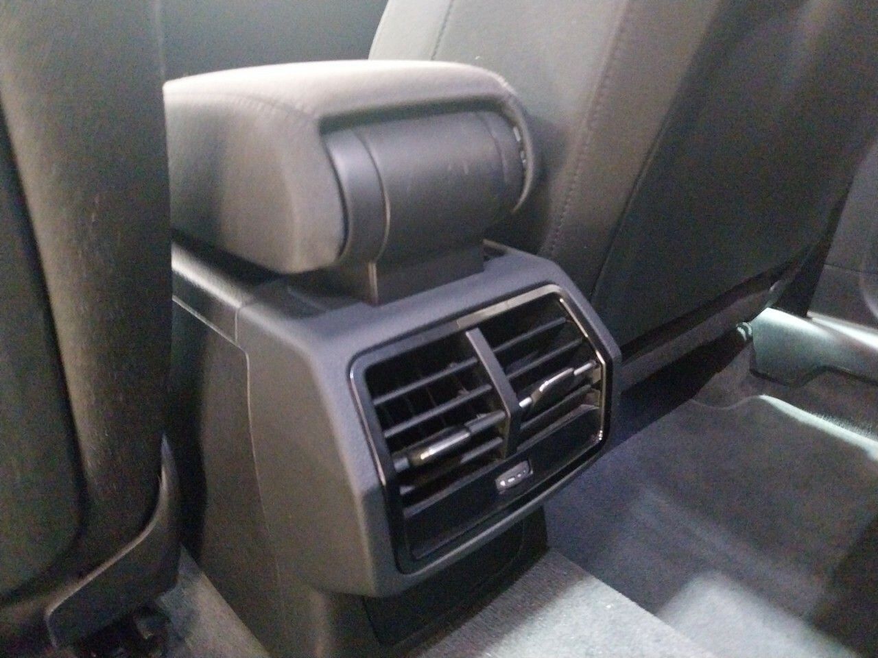 Foto Audi Q3 21
