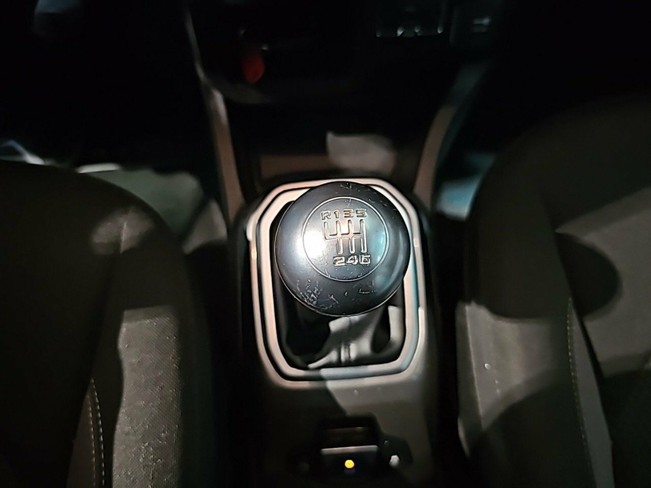 Foto Jeep Renegade 18