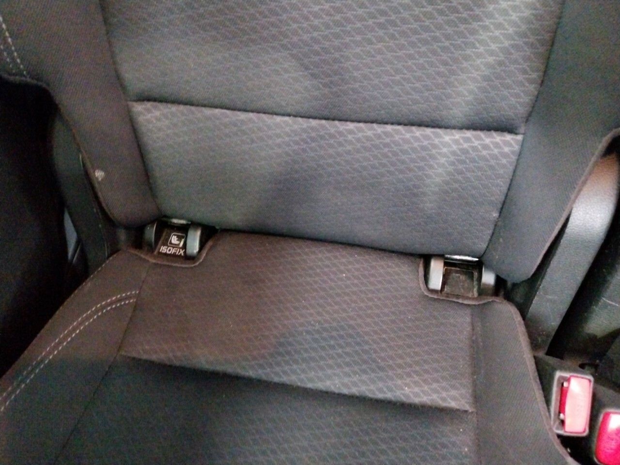Foto Kia Carens 23
