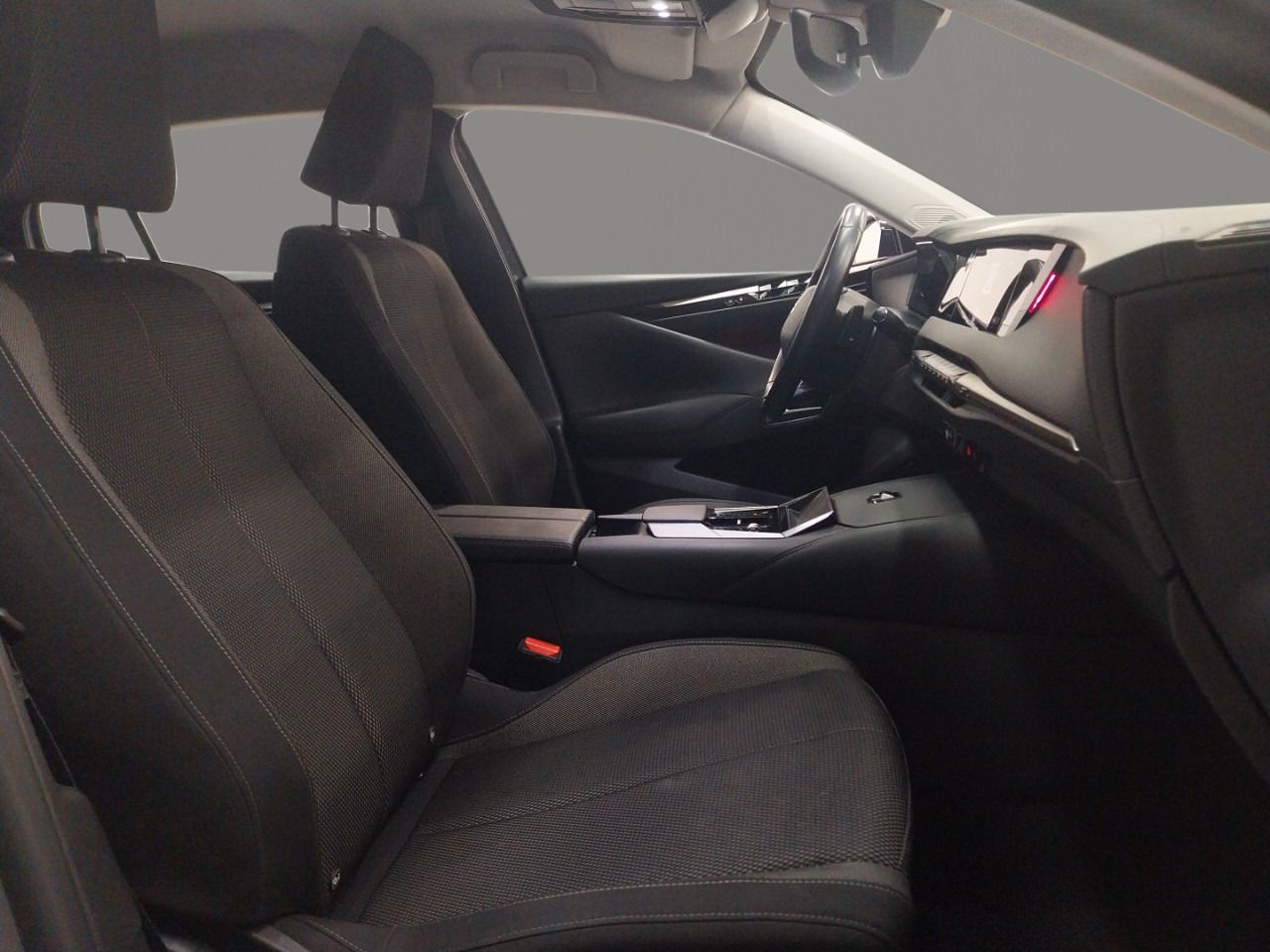 Foto DS Automobiles DS 4 9