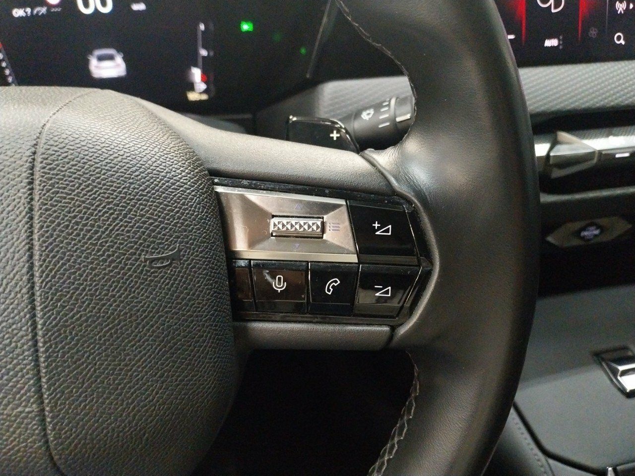 Foto DS Automobiles DS 4 13