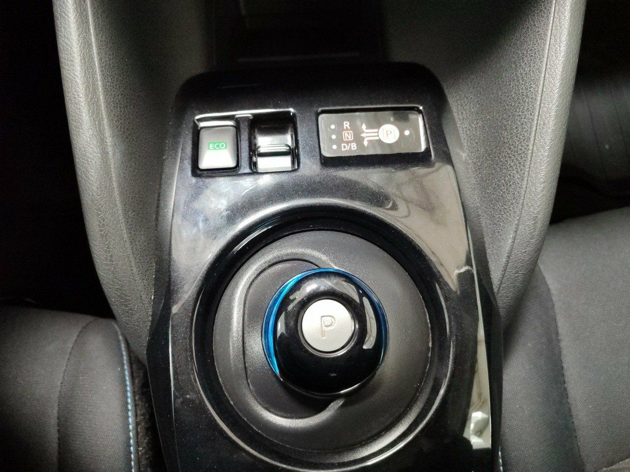 Foto Nissan Leaf 12