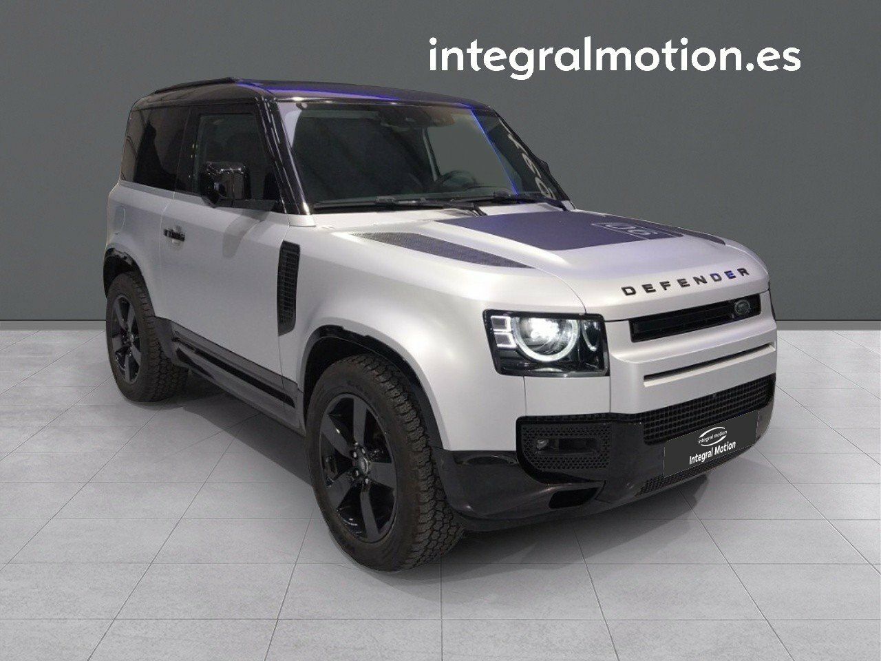 Foto Land-Rover Defender 2