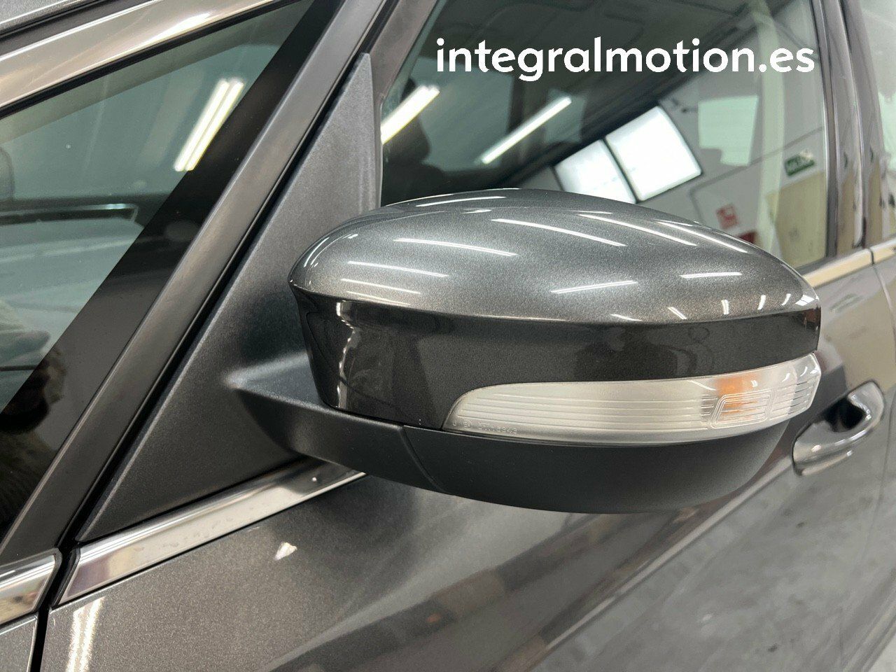 Foto Ford S-Max 10