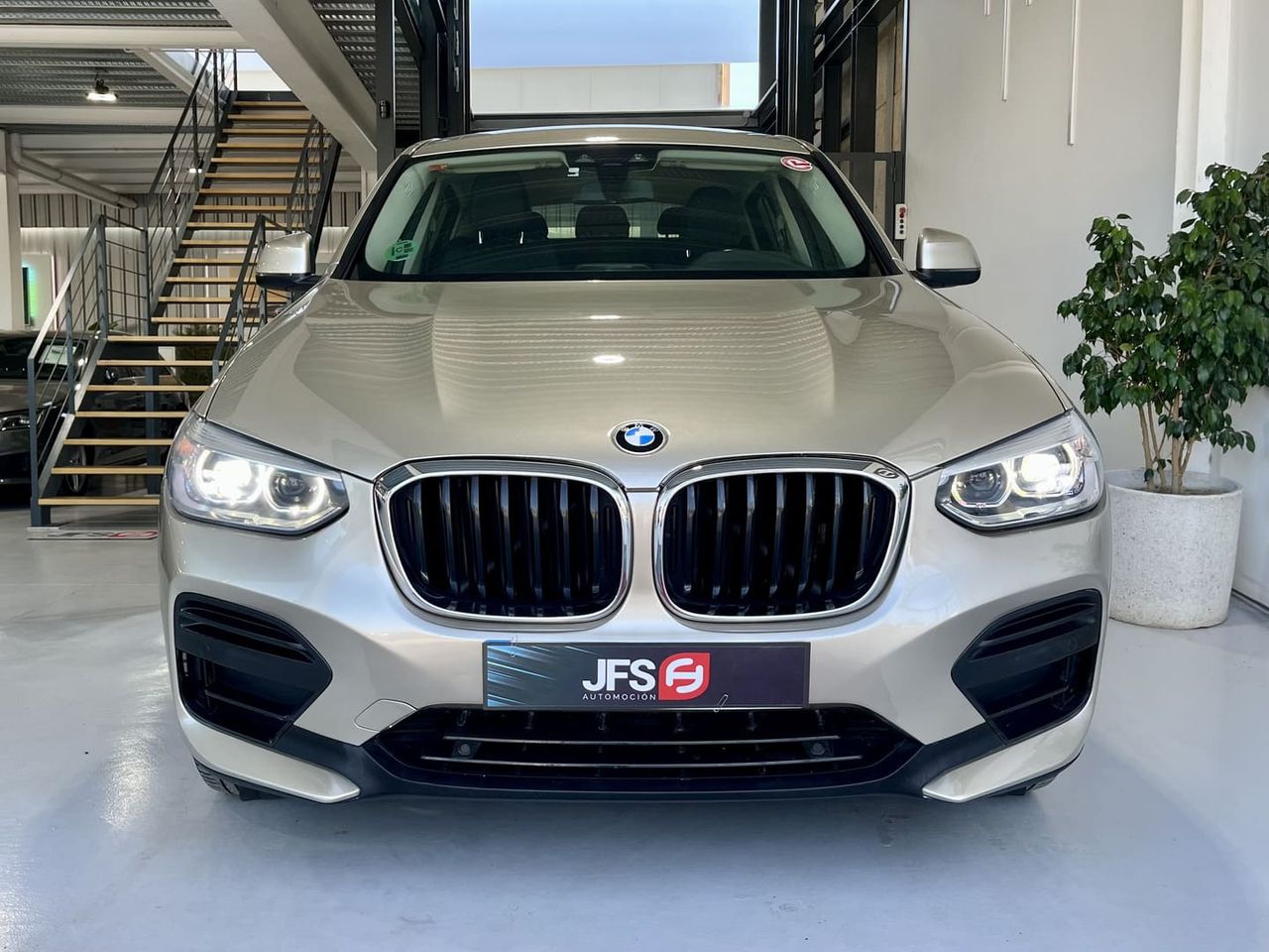Foto BMW X4 3