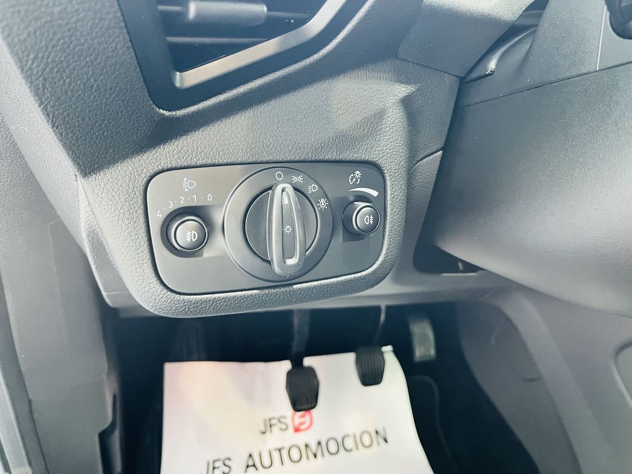 Foto Ford C-Max 12