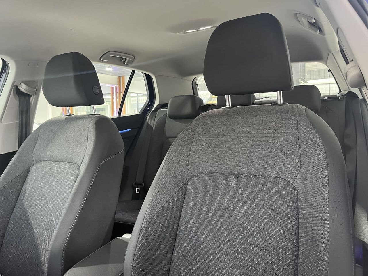 Foto Volkswagen Golf 18