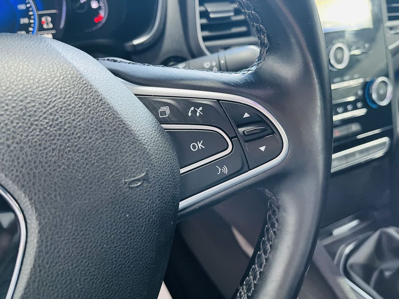 Foto Renault Talisman 13