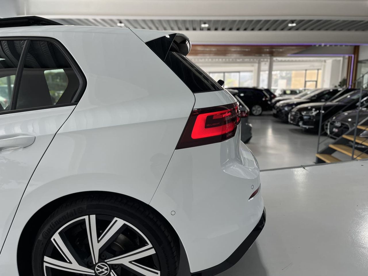 Foto Volkswagen Golf 25