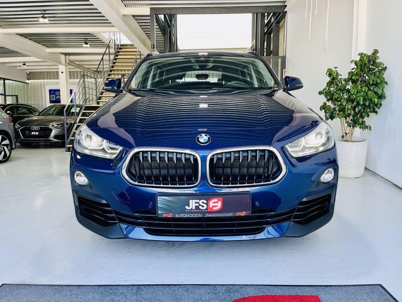 Foto BMW X2 3