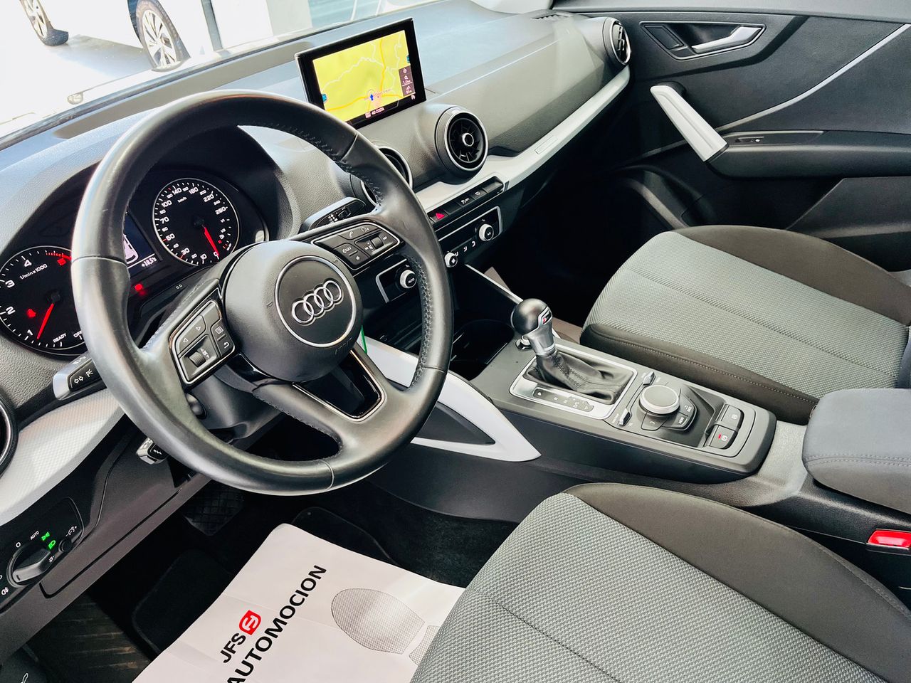Foto Audi Q2 7