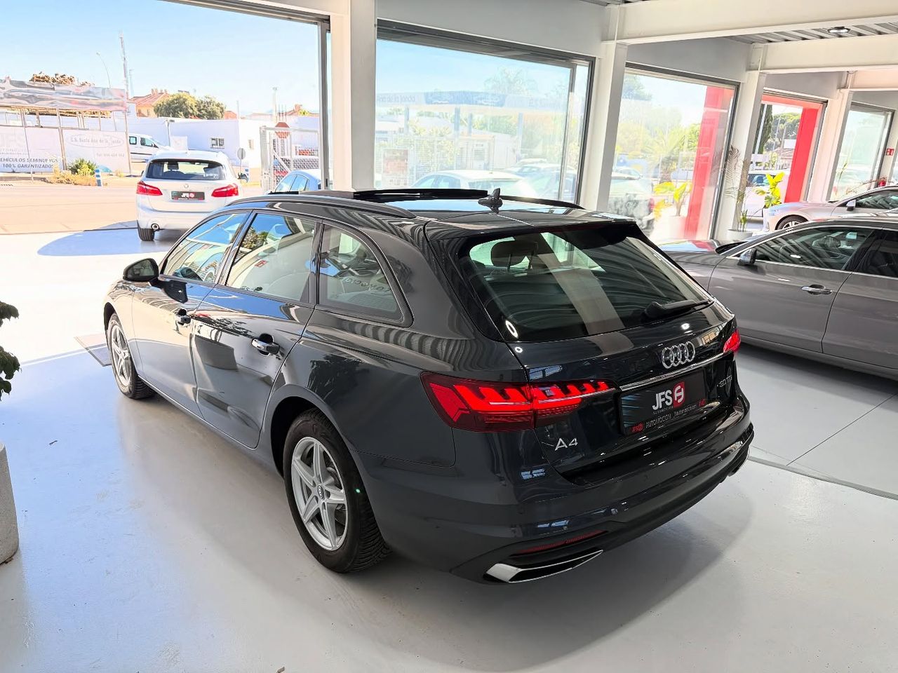 Foto Audi A4 4