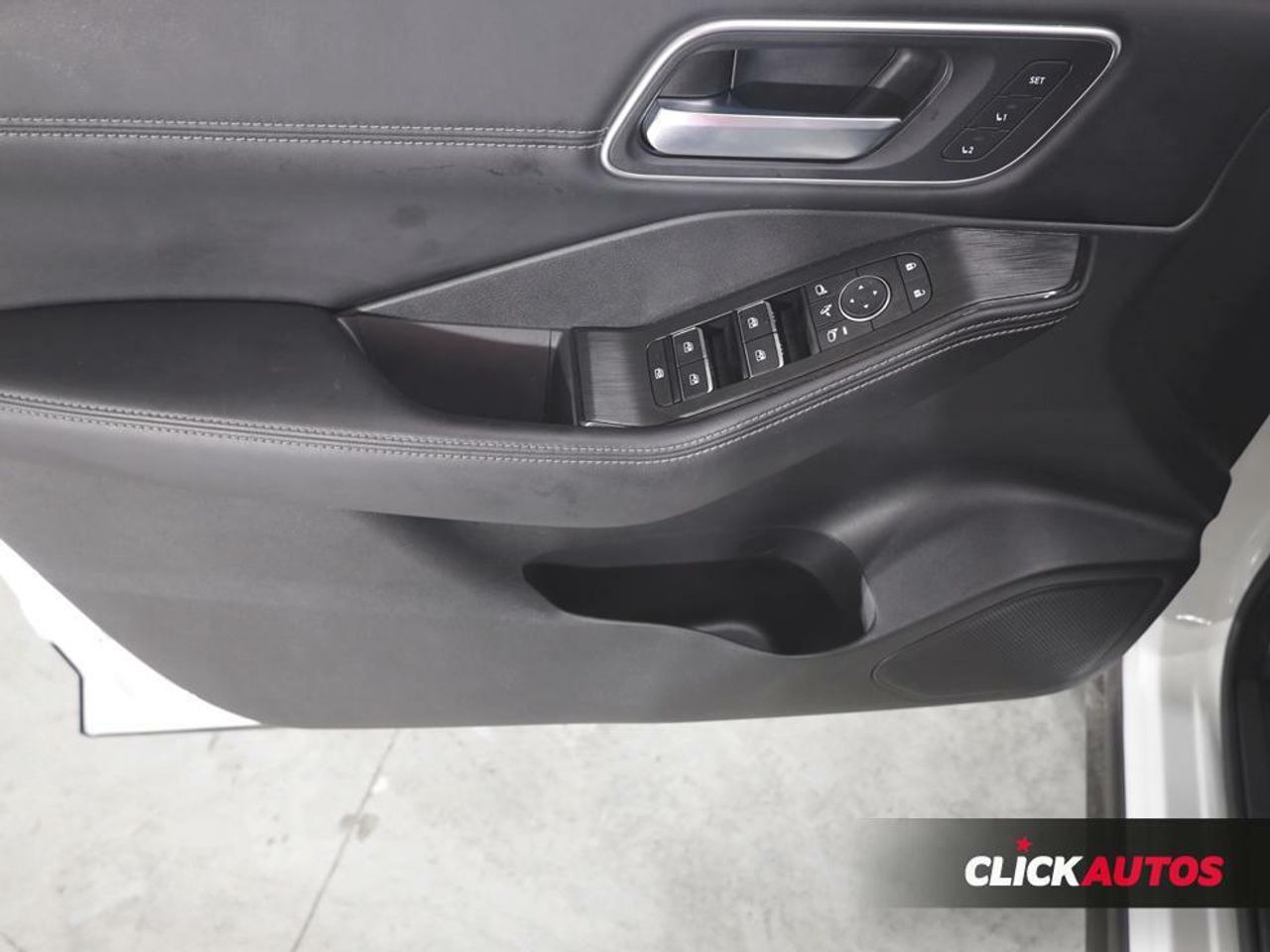 Foto Nissan X-Trail 15