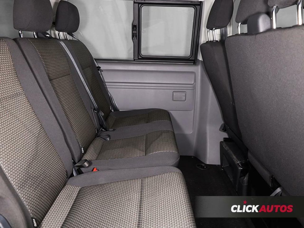 Foto Volkswagen Caravelle 17
