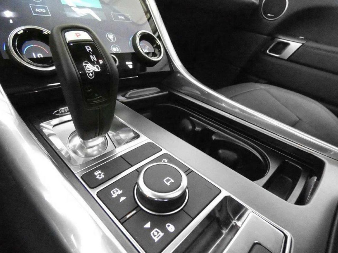 Foto Land-Rover Range Rover Sport 15