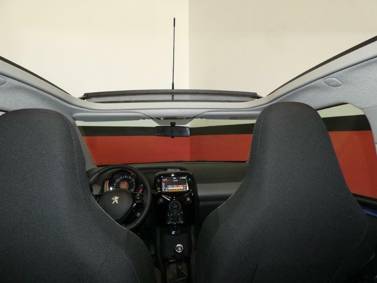 Foto Peugeot 108 14