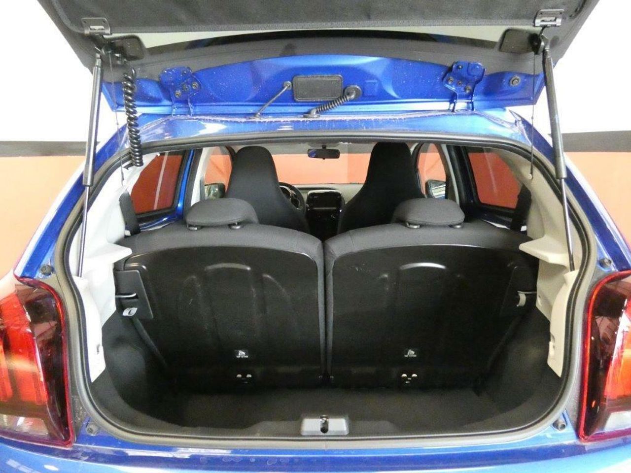 Foto Peugeot 108 17
