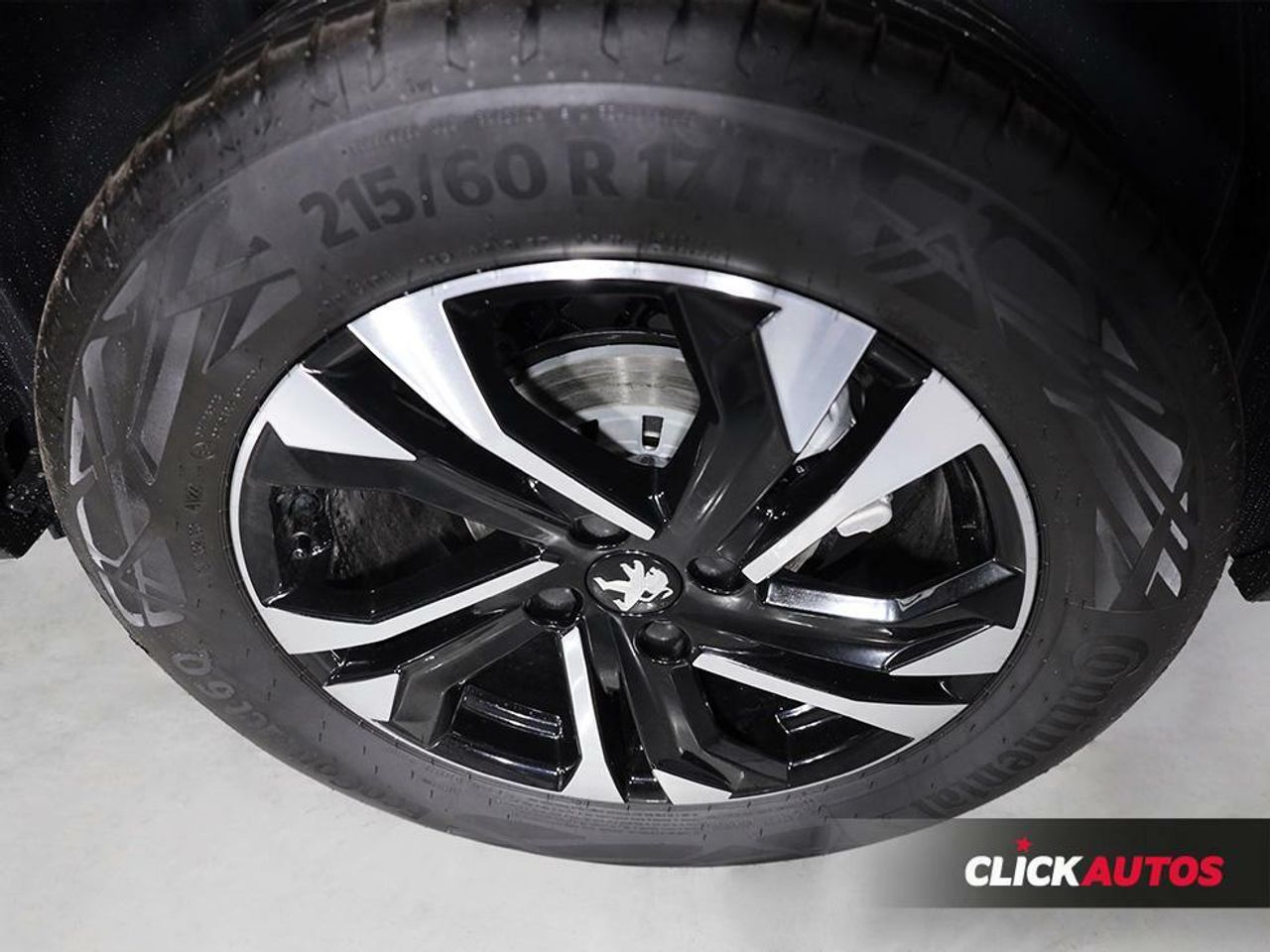 Foto Peugeot 2008 15