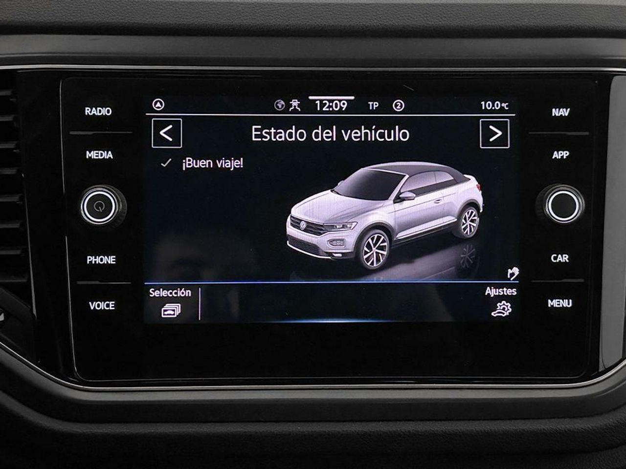 Foto Volkswagen T-Roc 15