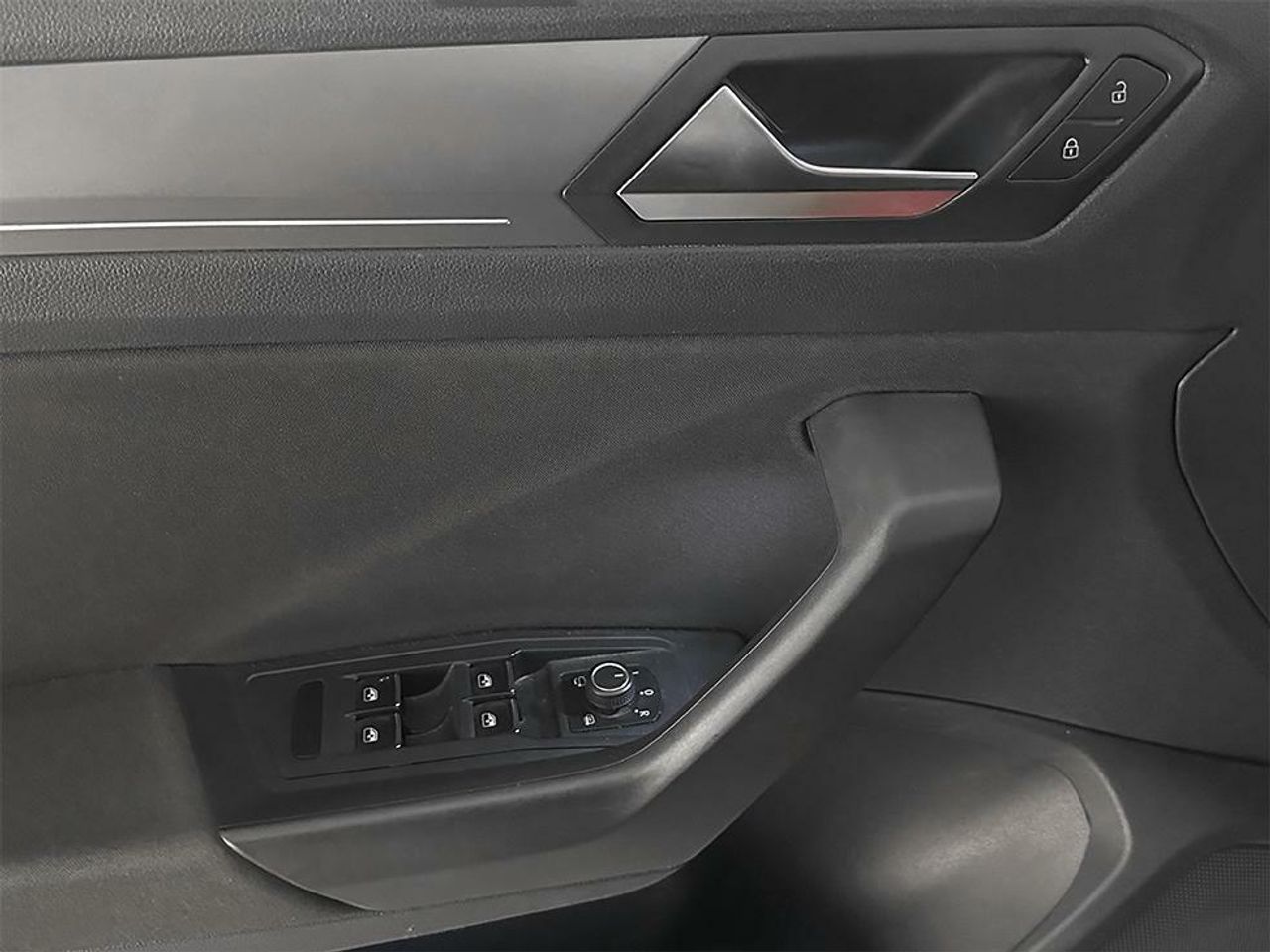 Foto Volkswagen T-Roc 21