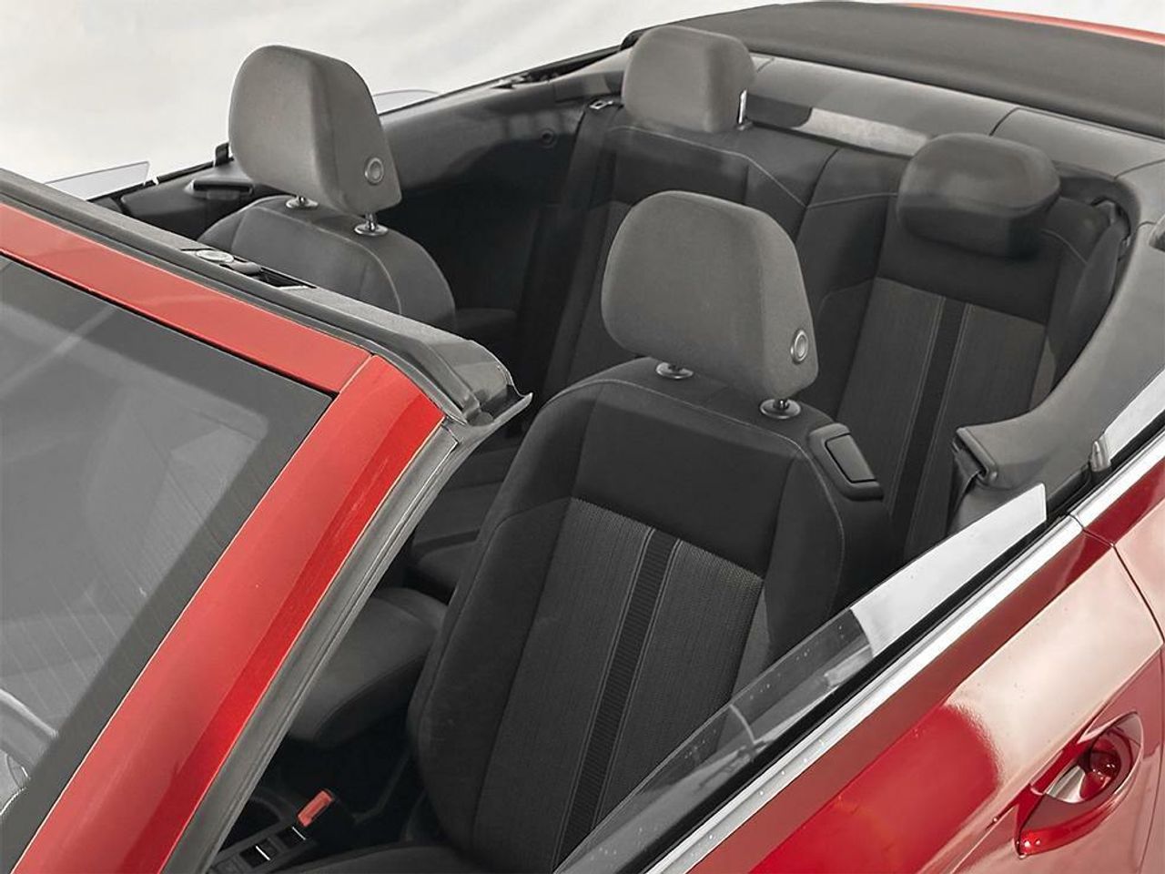 Foto Volkswagen T-Roc 25