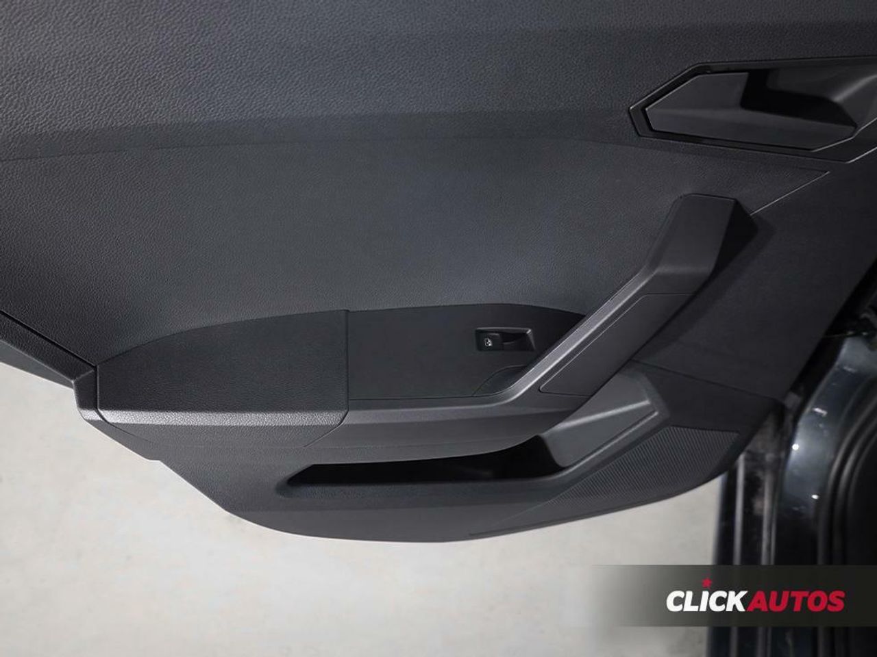 Foto Seat Ibiza 15