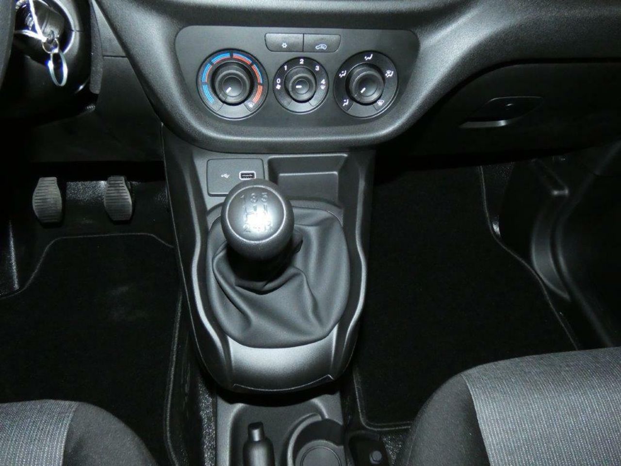 Foto Fiat Doblo 11