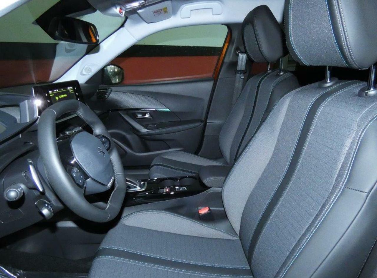 Foto Peugeot 2008 12