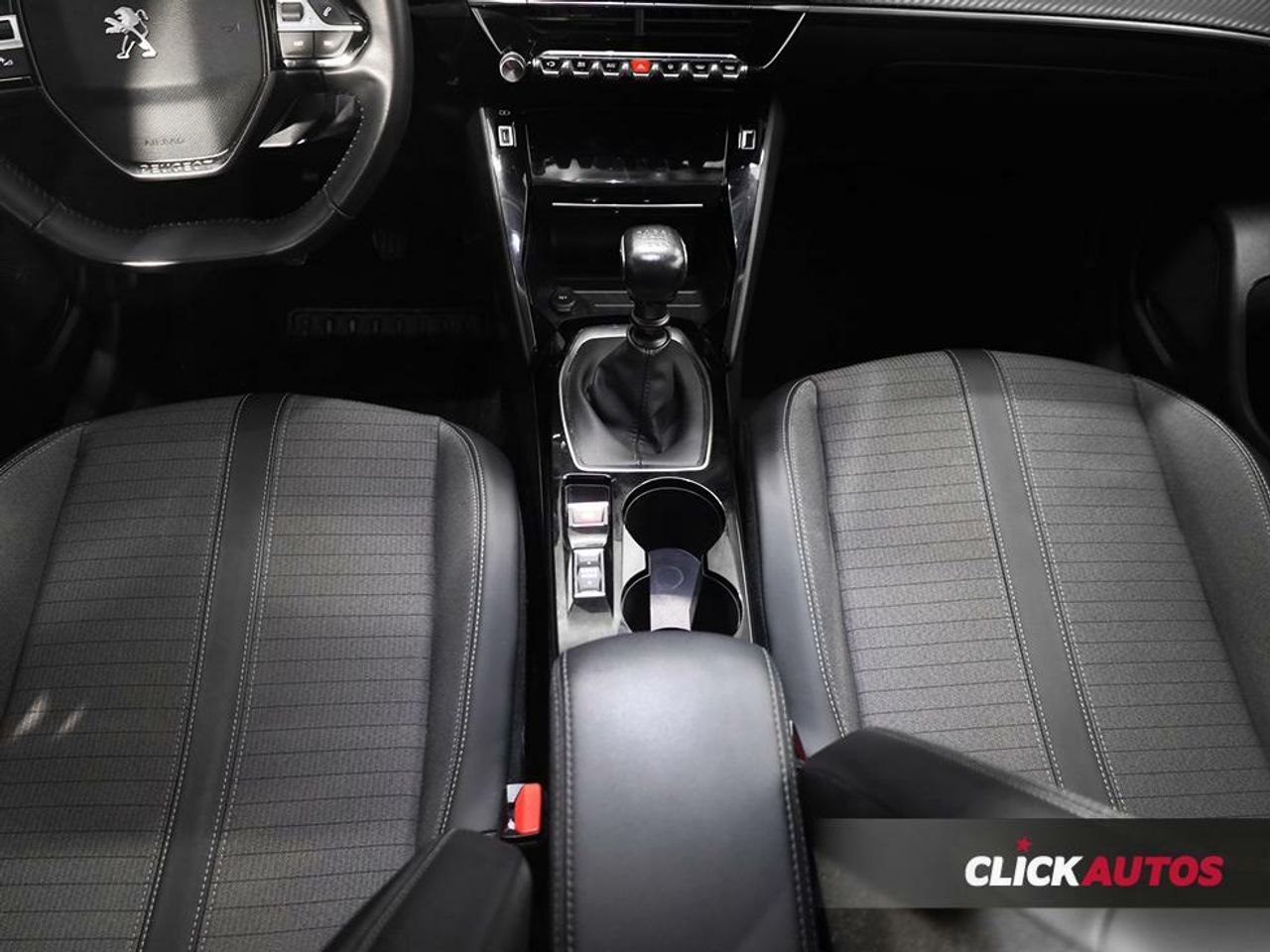 Foto Peugeot 2008 17