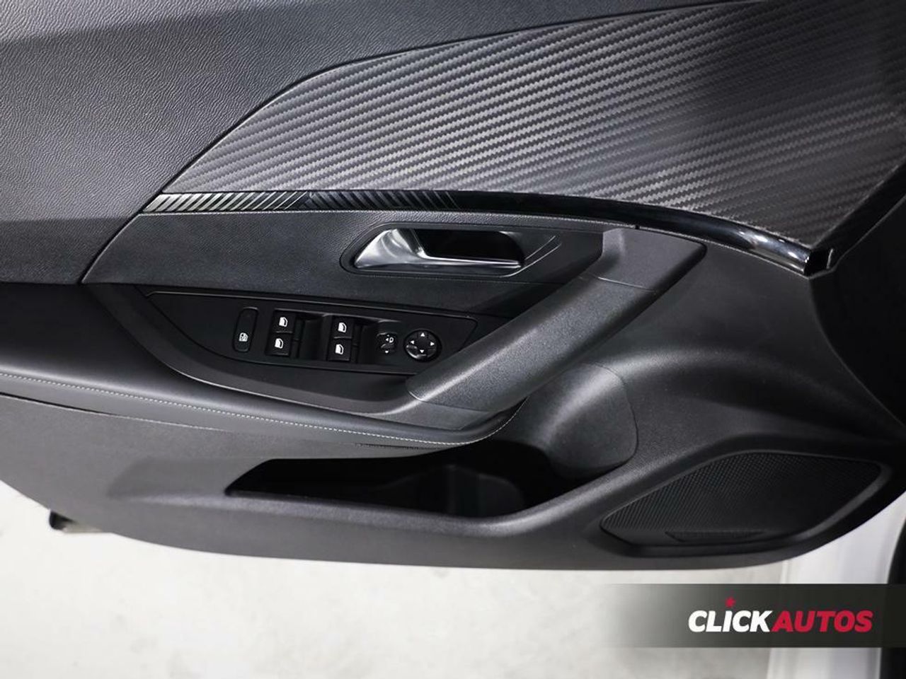 Foto Peugeot 2008 18