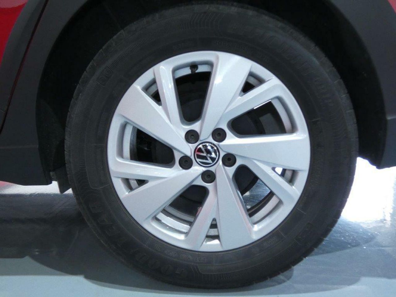 Foto Volkswagen Taigo 23