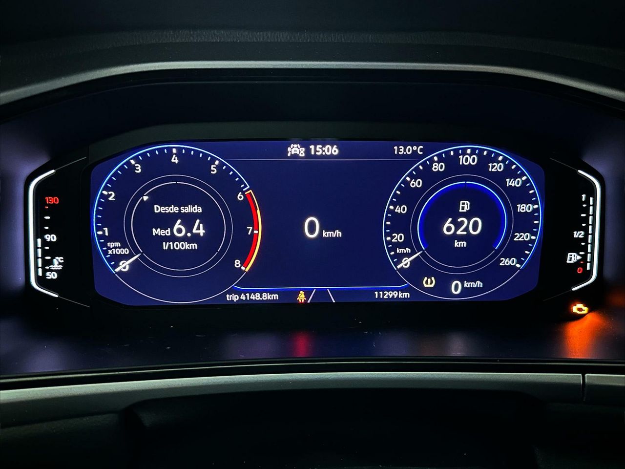 Foto Volkswagen T-Roc 17