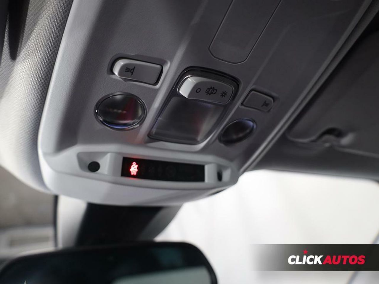 Foto Peugeot 2008 10