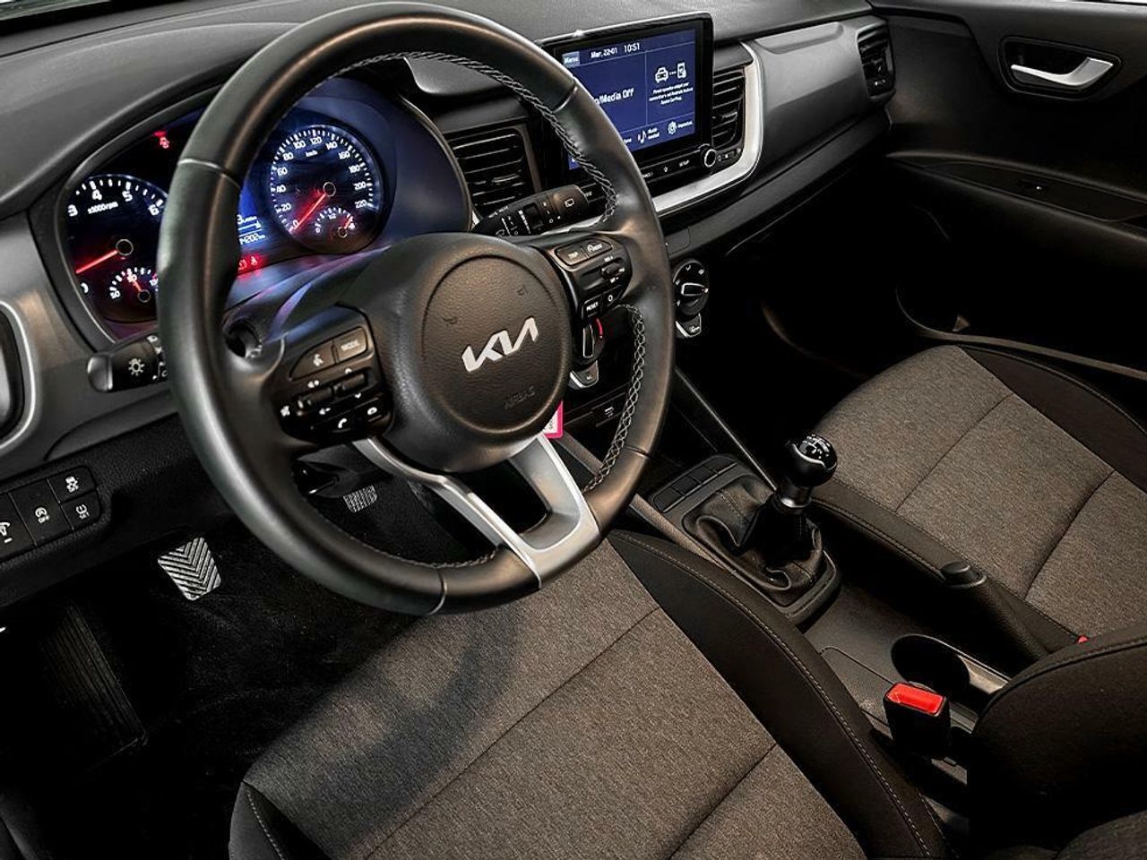Foto Kia Stonic 15