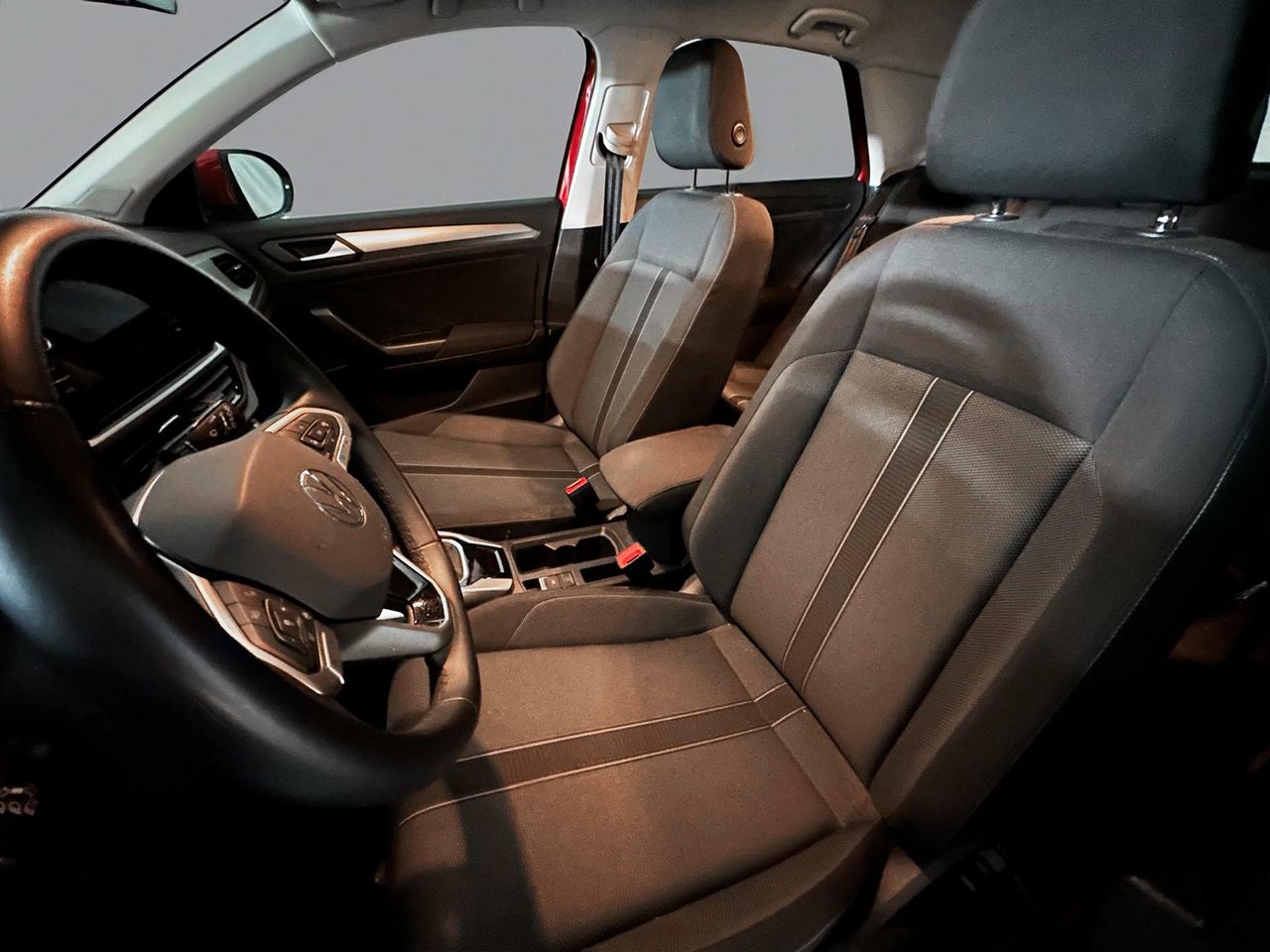 Foto Volkswagen T-Roc 22