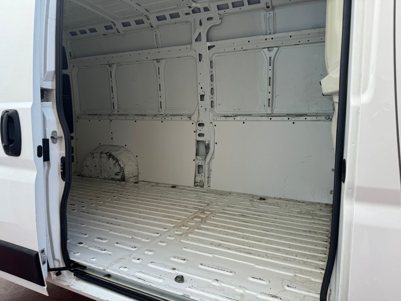 Foto Peugeot Boxer 7