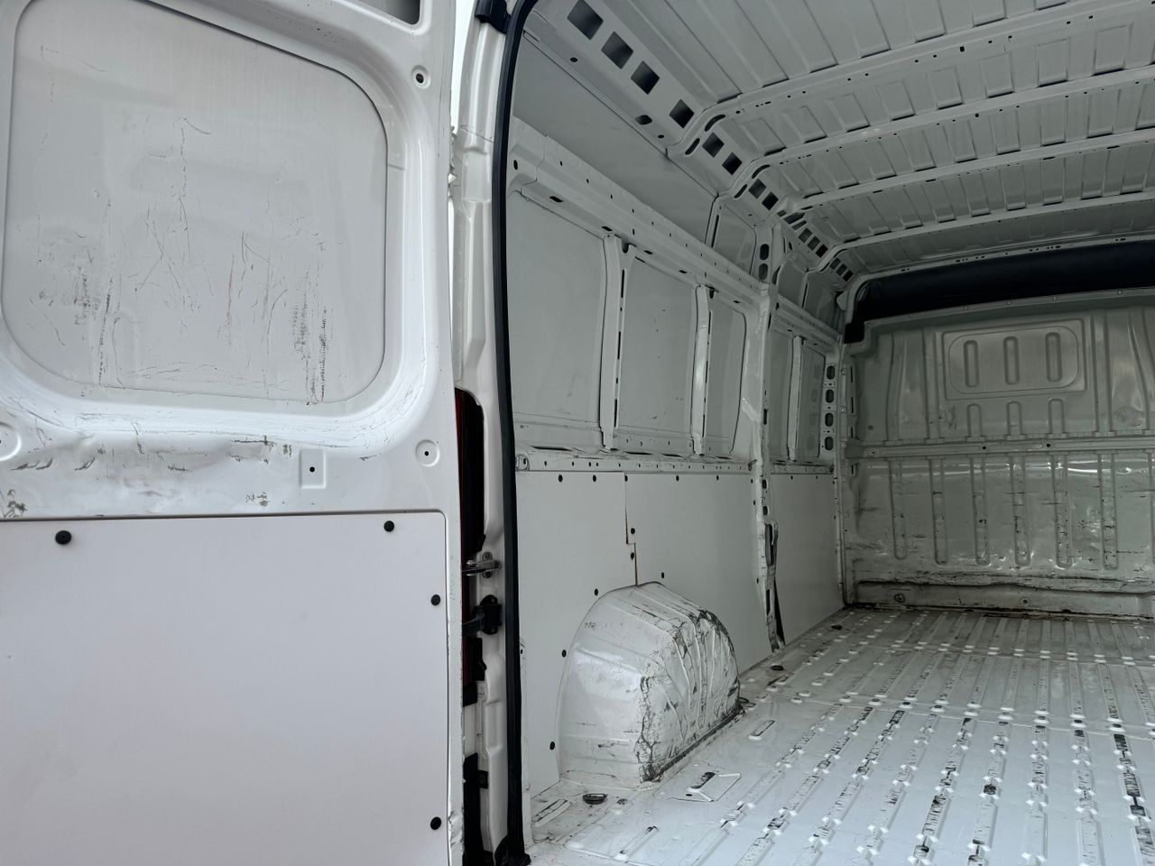 Foto Peugeot Boxer 9