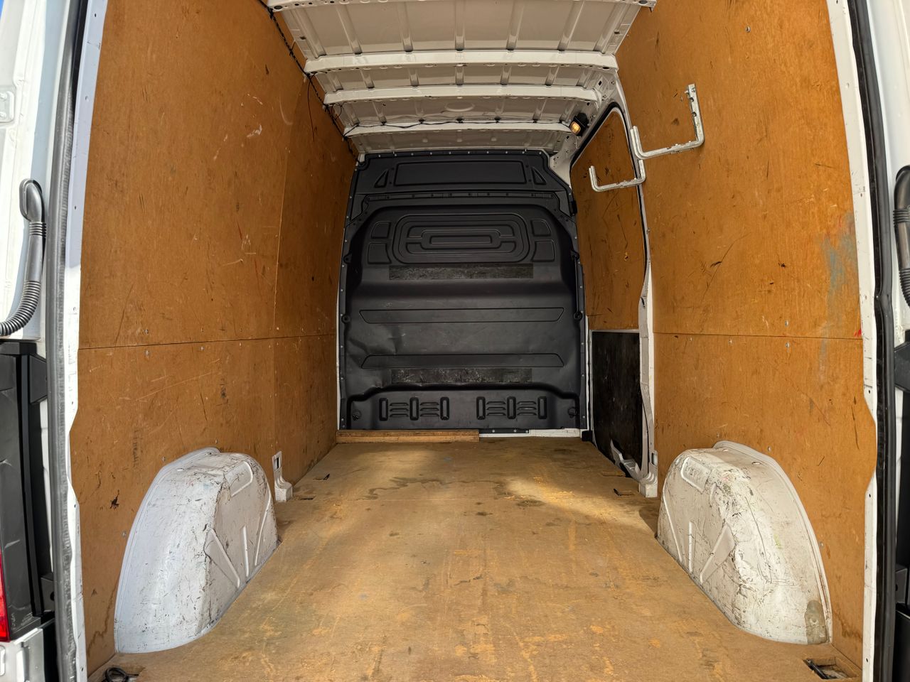 Foto Mercedes-Benz Sprinter 14