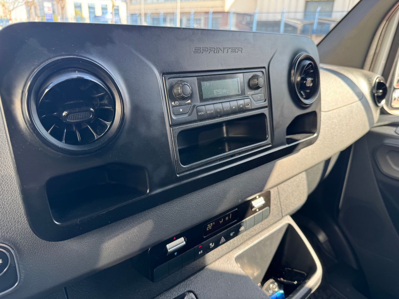 Foto Mercedes-Benz Sprinter 16
