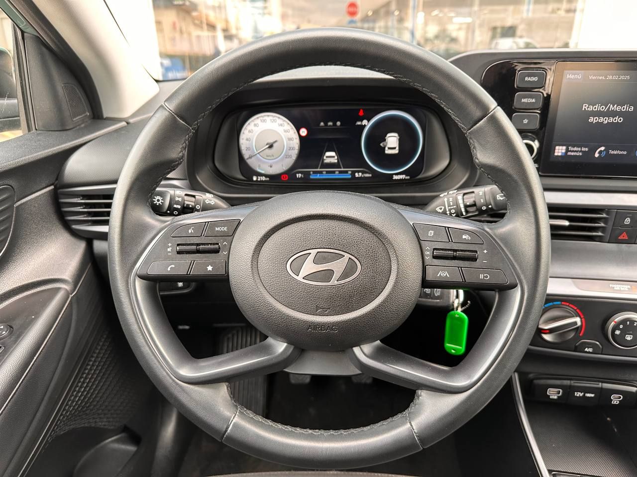 Foto Hyundai i20 6
