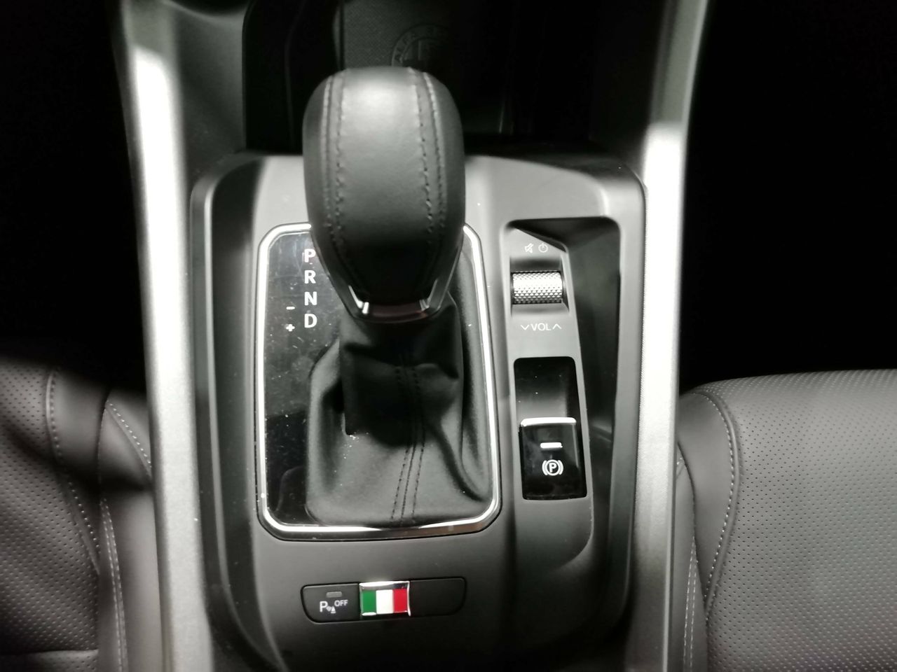 Foto Alfa Romeo Tonale 45