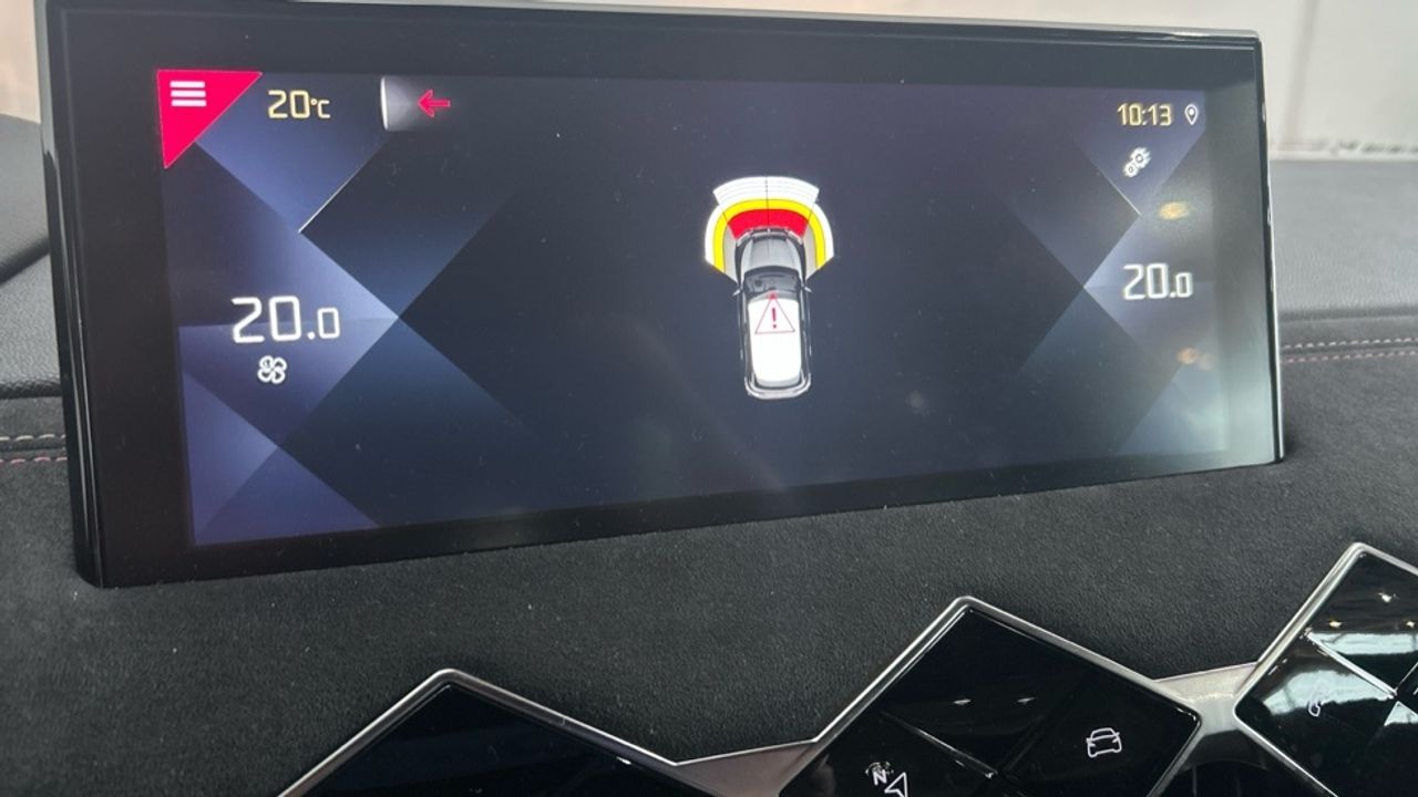 Foto DS Automobiles DS 3 28