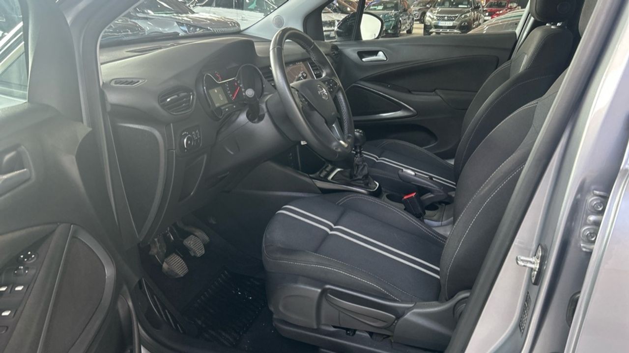 Foto Opel CrossLand 11