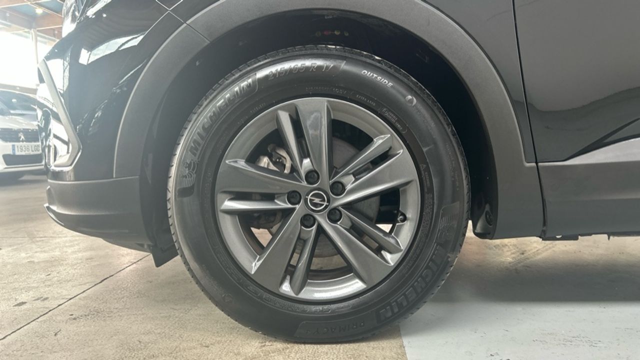 Foto Opel Grandland X 13