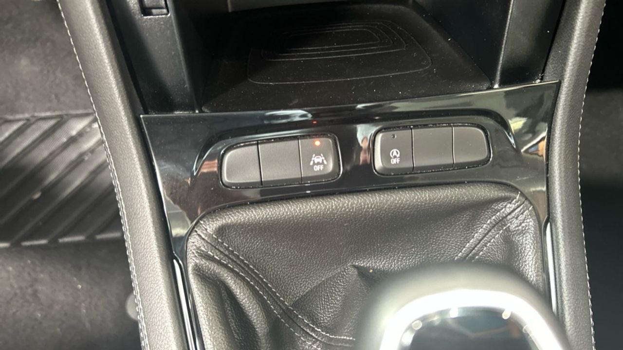 Foto Opel Grandland X 29