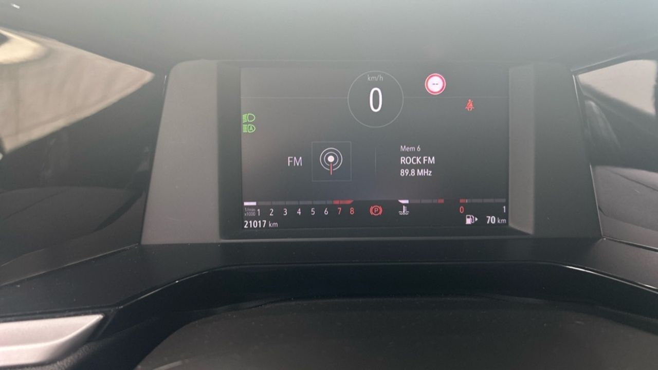Foto Opel Grandland X 32