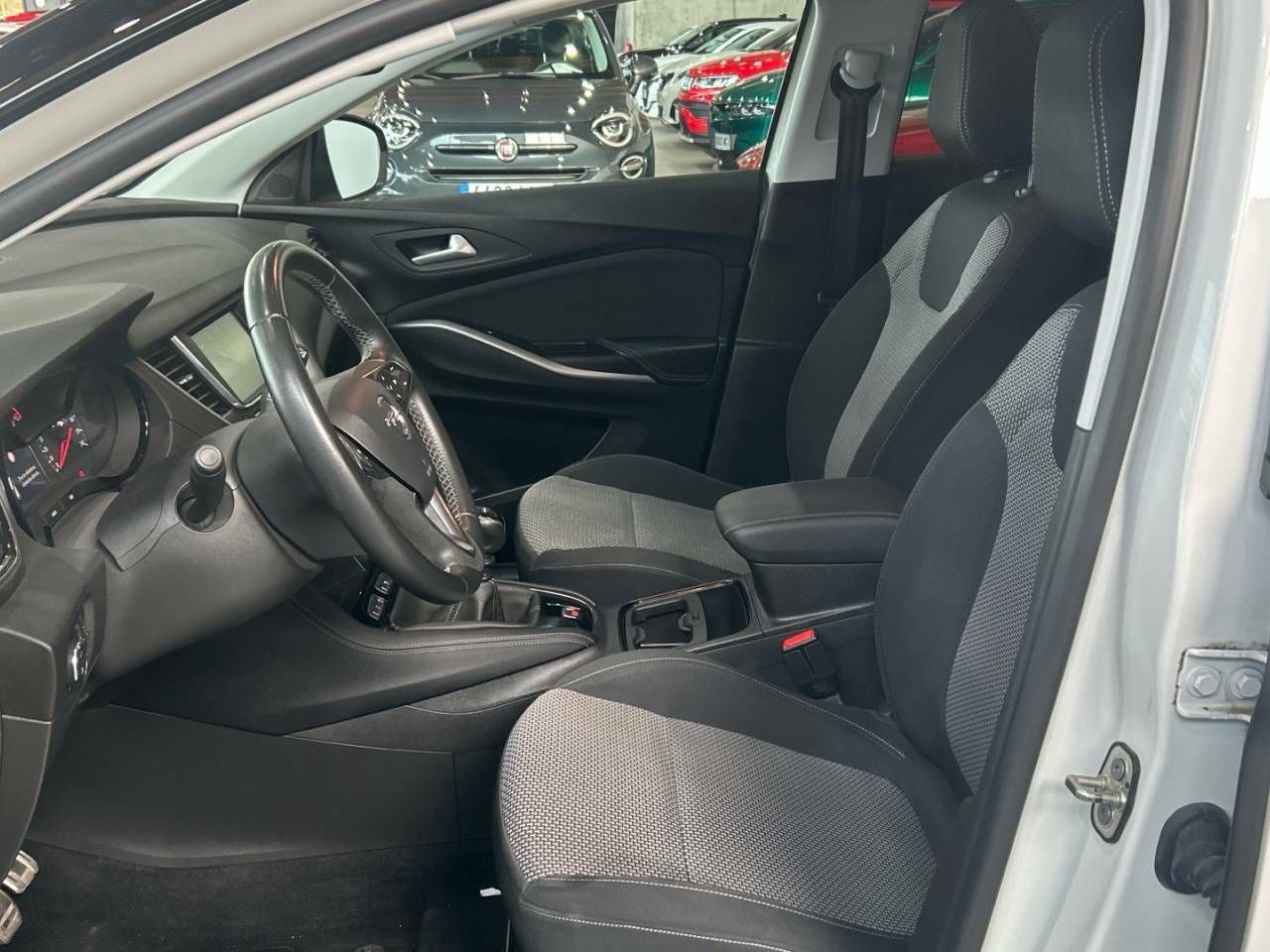 Foto Opel Grandland X 9