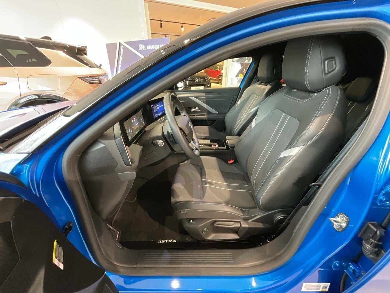 Foto Opel Astra 9